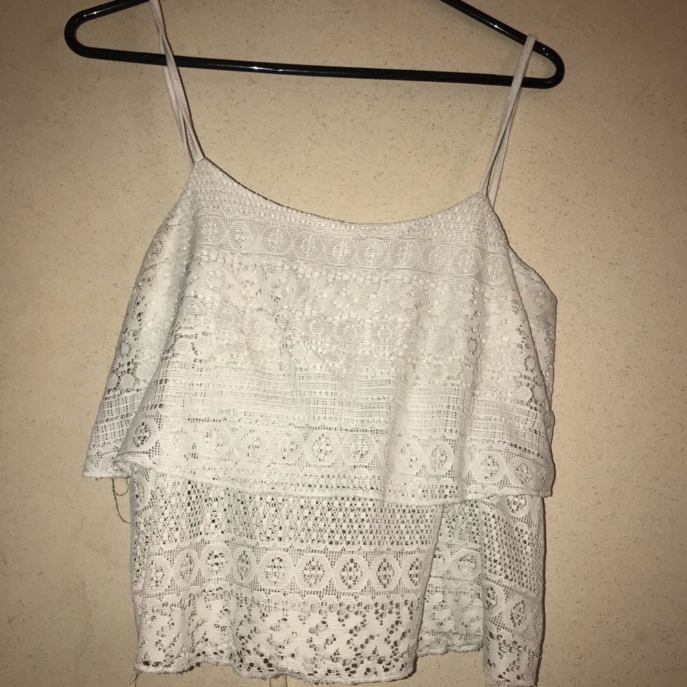 White lace crop